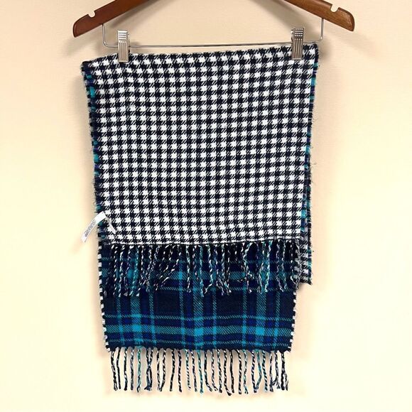 Talbots plaid/ houndstooth winter  scarf - Picture 3 of 5